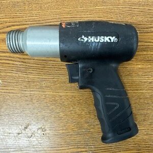Husky Medium Stroke Air Hammer