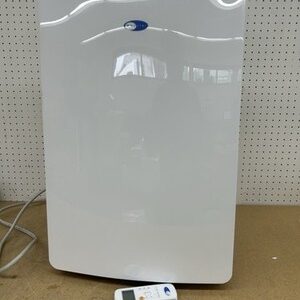 Whynter 10,000(DOE) BTU Portable Air Conditioner Cools 500 sq. ft. NO WINDOW KIT