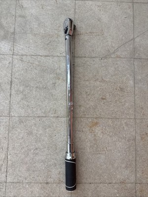 Husky 50 ft. / lbs. to 250 ft. / lbs. 1/2 in. Drive Torque Wrench