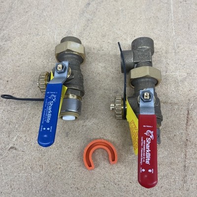 SharkBite 3/4 in. Tankless Water Heater Valves Installation Kit