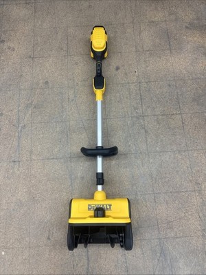 DEWALT 10 in 20V MAX Cordless Snow Shovel Snow Thrower Adj Direction Tool Only