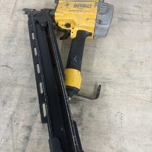 DEWALT Pneumatic 28-Degree Corded Framing Nailer