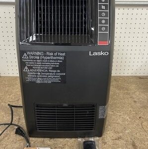 Lasko 1500-Watt 20 in. Black Electric Heater with Adjus Louvers, Timer, Remote