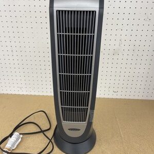 Lasko Tower 23 in. 1500-Watt Electric Ceramic Oscillating NO REMOTE