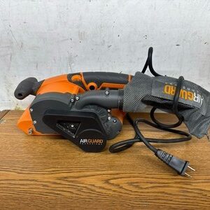RIDGID 6.5A Corded 3x18in Heavy Duty Variable Speed Belt Sander w/ AIRGUARD Tech
