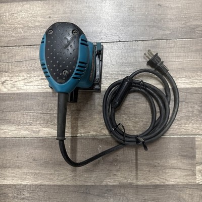 Makita 2 Amp 1/4 Sheet Finishing Sander with Paper Dust Bag NO DUST BAG