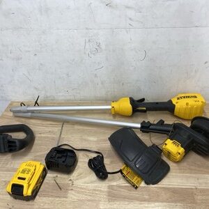 DEWALT 20V MAX 13" Battery Powered String Trimmer Kit (1) 4 Ah Battery&Charger