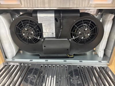 Vissani Sarela 30" W x 7" H 500CFM Convertible Under Cabinet Range Hood DENTED - Image 5