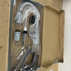 Glacier Bay Kagan Chrome 15 in. H Pull Down Sprayer Kitchen Faucet with 360