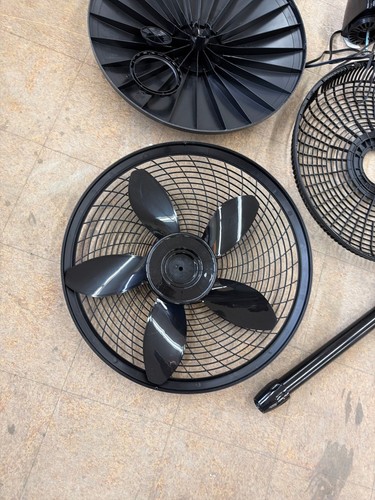 Lasko Cyclone 18" 3 Speed Oscillating Pedestal Fan Black Adjustable Height - Image 2