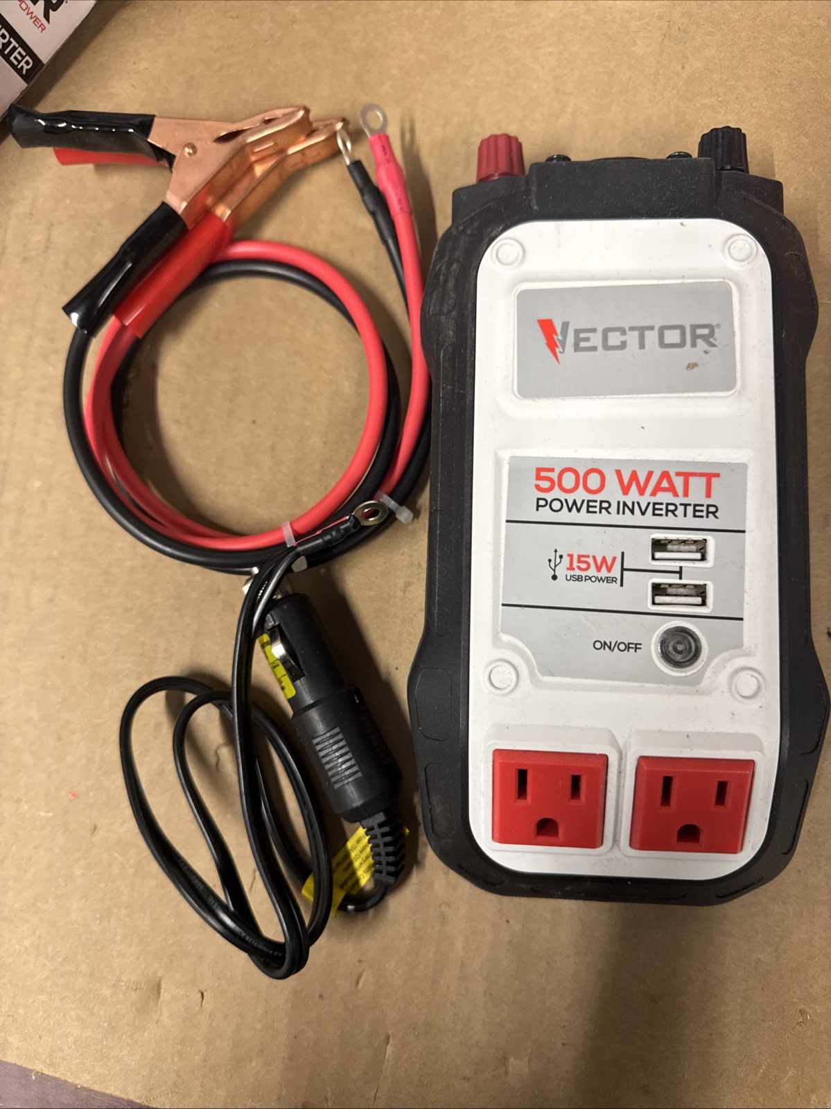 VECTOR 500 Watt Power Inverter, Dual Power Inverter, Two USB Charging Ports - Image 2