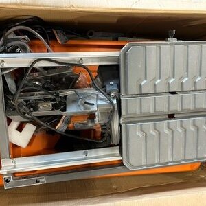 RIDGID 9-Amp 7 in. Blade Corded  Wet Tile Saw with Stand