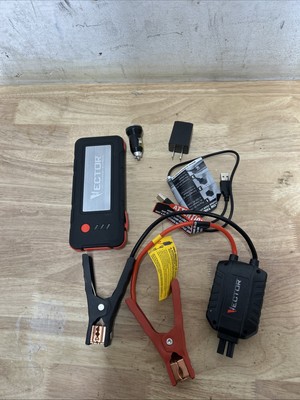 VECTOR 1600 Peak Amp Automotive Lithium Jump Starter, Portable Power-15W USB-A&C