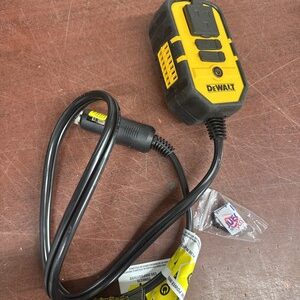 DEWALT 140-Watt Portable Car Power Inverter with Dual USB Ports