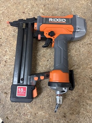 RIDGID Pneumatic 18-Gauge 1-1/2 in. Finish Stapler