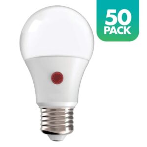 Simply Conserve 60W A19 Dusk-to-Dawn LED Bulb 2700K Soft White 50-pack