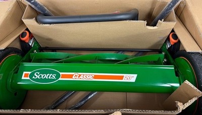 Scotts 20 in. Manual Walk Behind Reel Lawn Mower, Includes Grass Catcher