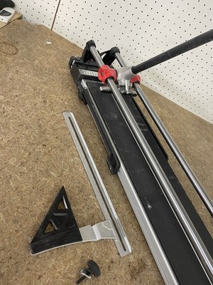 Rubi RP 30 in. Tile Cutter w/0.31 in. Tungsten Carbide Blade & Adjustable Blade - Image 2