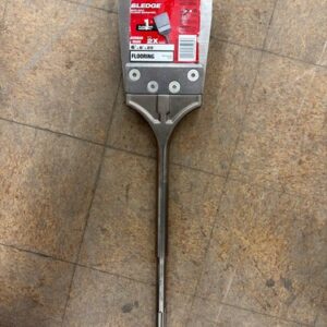 Milwaukee 6 in. SLEDGE SDS-MAX Floor Scraper