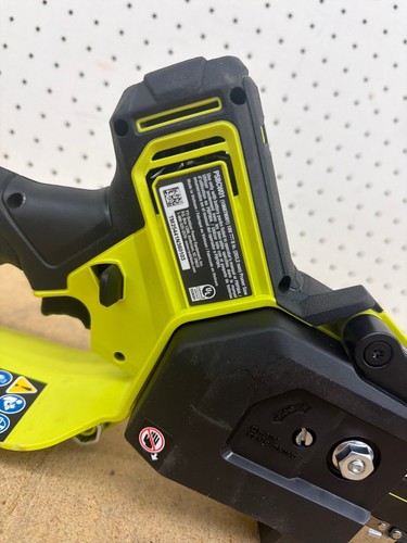 RYOBI ONE+ HP 18V Brushless 8 in. Cordless Mini Chainsaw with 2.0 Ah Battery - Image 9