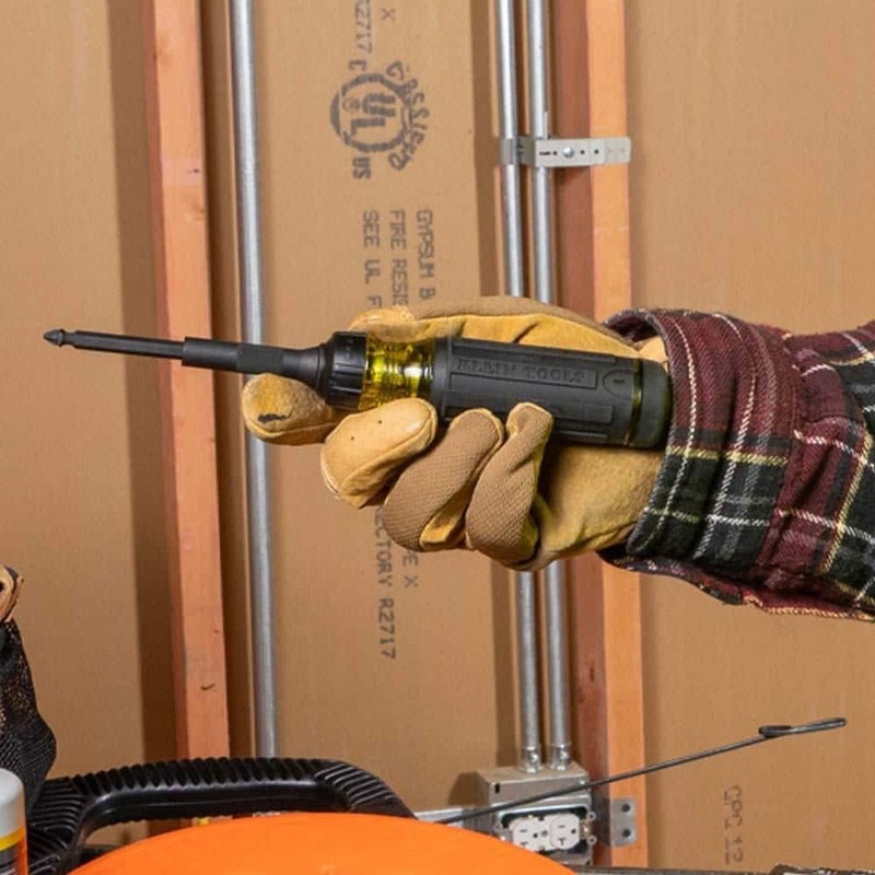Klein Tools 15-in-1 Ratcheting Impact Multi-Bit Screwdriver - Image 7
