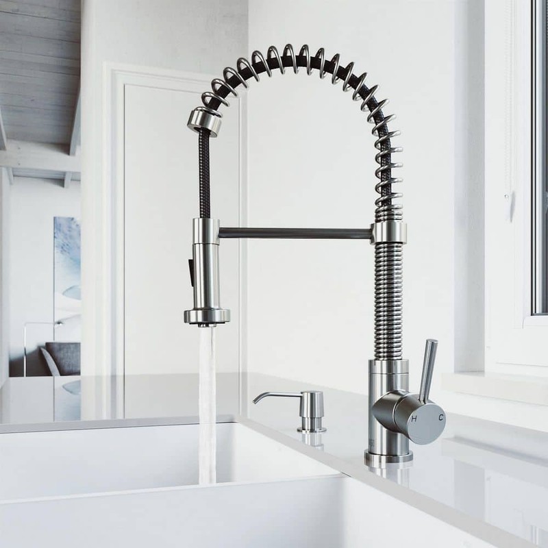 VIGO Edison Pull-Down Sprayer Kitchen Faucet Set Stainless Steel - Image 4