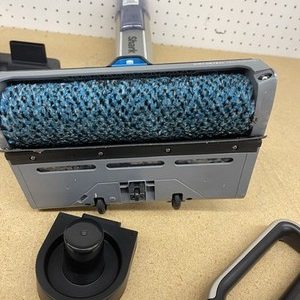 Shark HydroDuo Cordless Wet Dry Stick Vacuum HEPA Hard Floor Mop Scrub Metallic