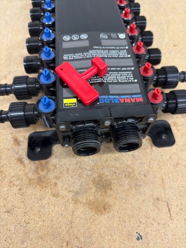 Viega Manabloc 1/2 in. Press x 24 port Polysulfone Distribution Manifold - Image 2