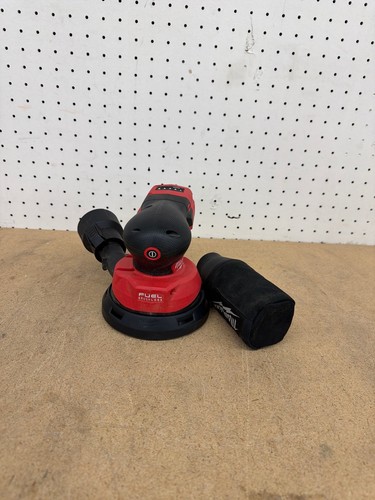 Milwaukee M18 18V Brushless Cordless FUEL 5 in. Random Orbit Sander Tool-Only