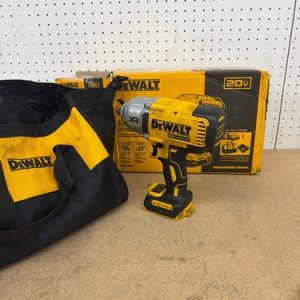 DEWALT 20V MAX Lithium-Ion Cordless 1/2 in. Impact Wrench Kit TOOL ONLY DCF900