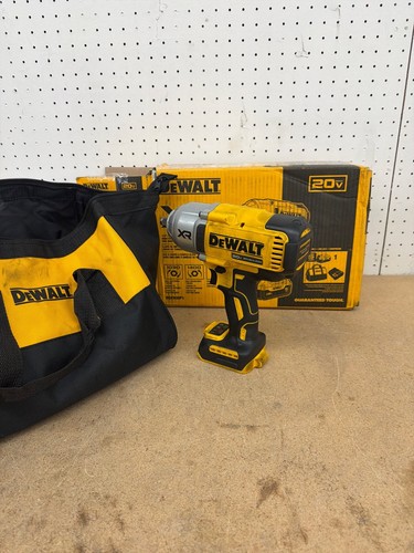 DEWALT 20V MAX Lithium-Ion Cordless 1/2 in. Impact Wrench Kit TOOL ONLY DCF900