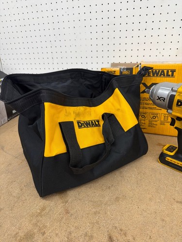 DEWALT 20V MAX Lithium-Ion Cordless 1/2 in. Impact Wrench Kit TOOL ONLY DCF900 - Image 2