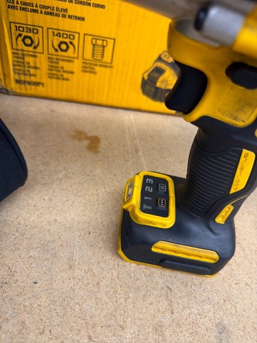 DEWALT 20V MAX Lithium-Ion Cordless 1/2 in. Impact Wrench Kit TOOL ONLY DCF900 - Image 8