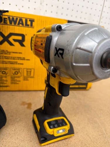 DEWALT 20V MAX Lithium-Ion Cordless 1/2 in. Impact Wrench Kit TOOL ONLY DCF900 - Image 9