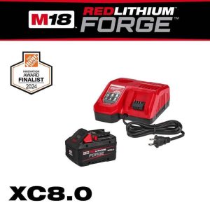 Milwaukee M18 18V Lithium-Ion REDLITHIUM FORGE Starter Kit 8.0Ah Battery Charger