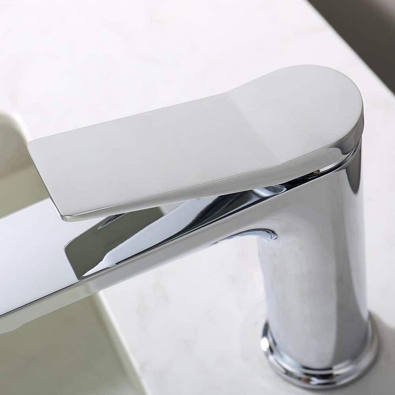 Unbranded Single Hole Single-Handle Bathroom Faucet in Polished Chrome - Image 9