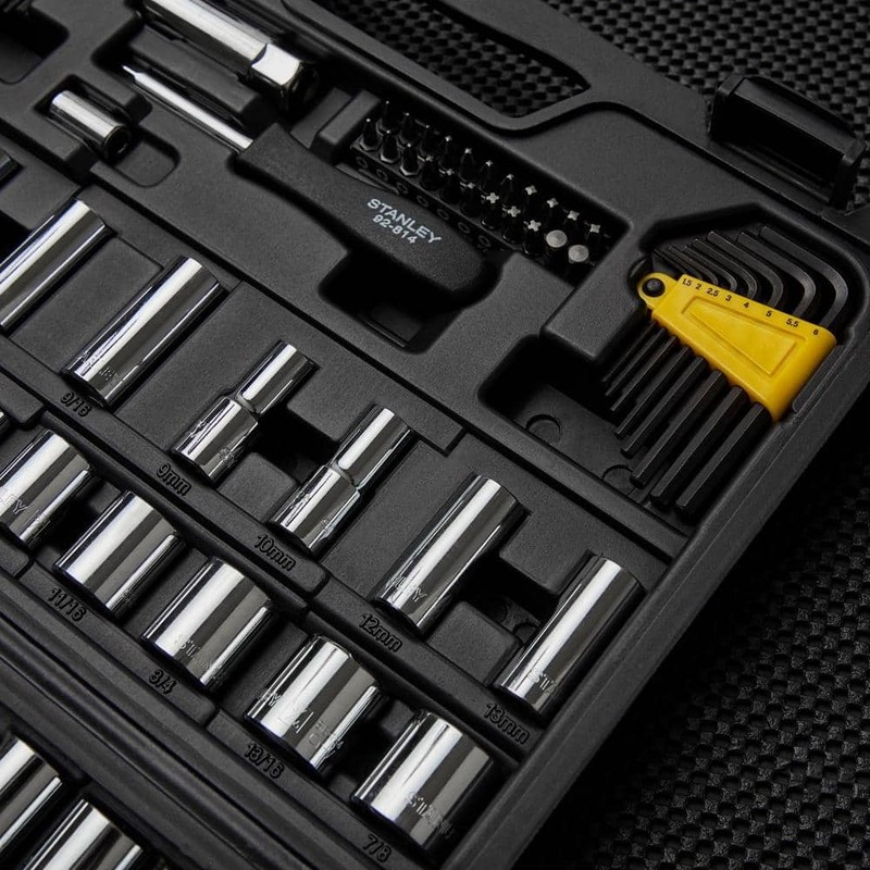 Stanley 3/8 in. and 1/4 in. Drive Socket Set with Ratchets (123-Piece) - Image 6