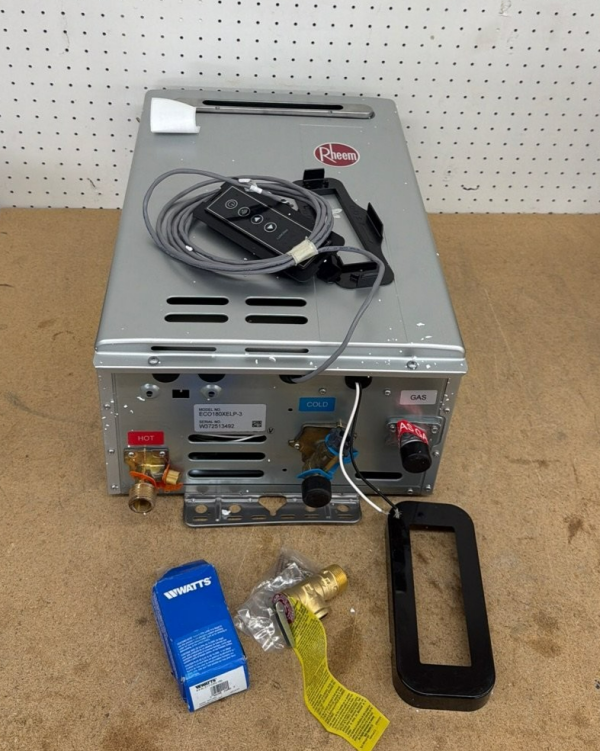 Rheem 8.4 GPM Smart Non-Condensing Natural Gas Tankless Water Heater
